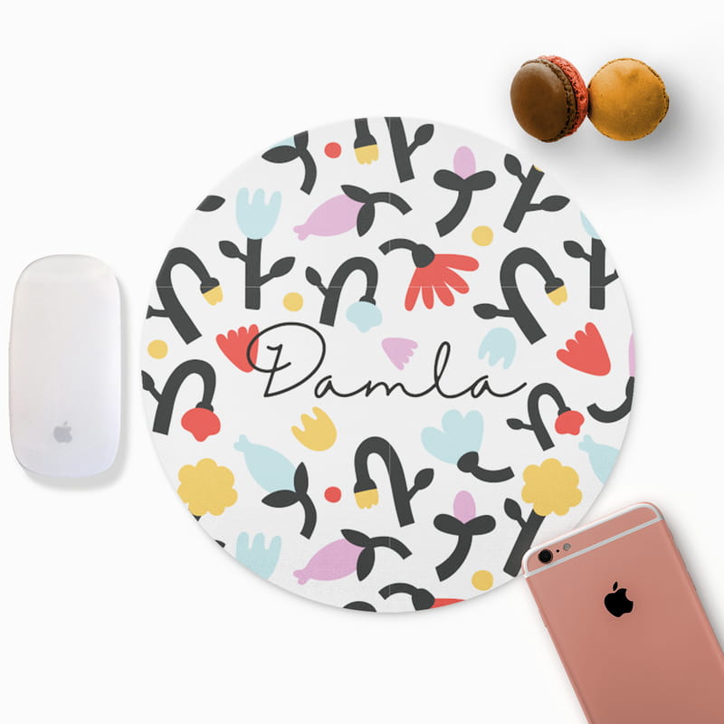 İsim Yazılı Çiçek Desenli Yuvarlak Mouse Pad