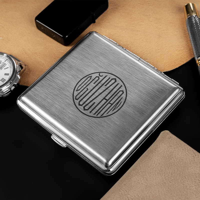 İsme Özel Monogram Logo Tasarımlı Metal Sigara Tabakası