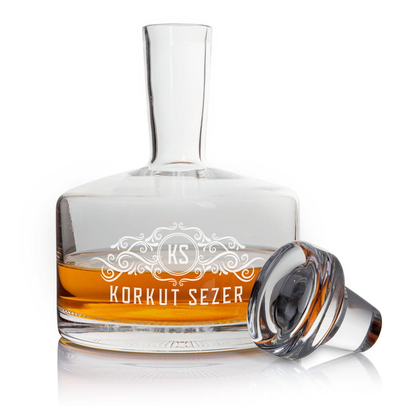 Kişiye Özel Ahşap Kutulu Tokyo Viski Seti