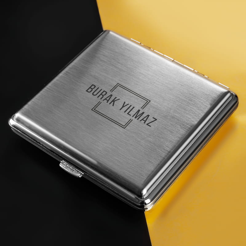Kişiye Özel Minimal Metal Sigara Tabakası