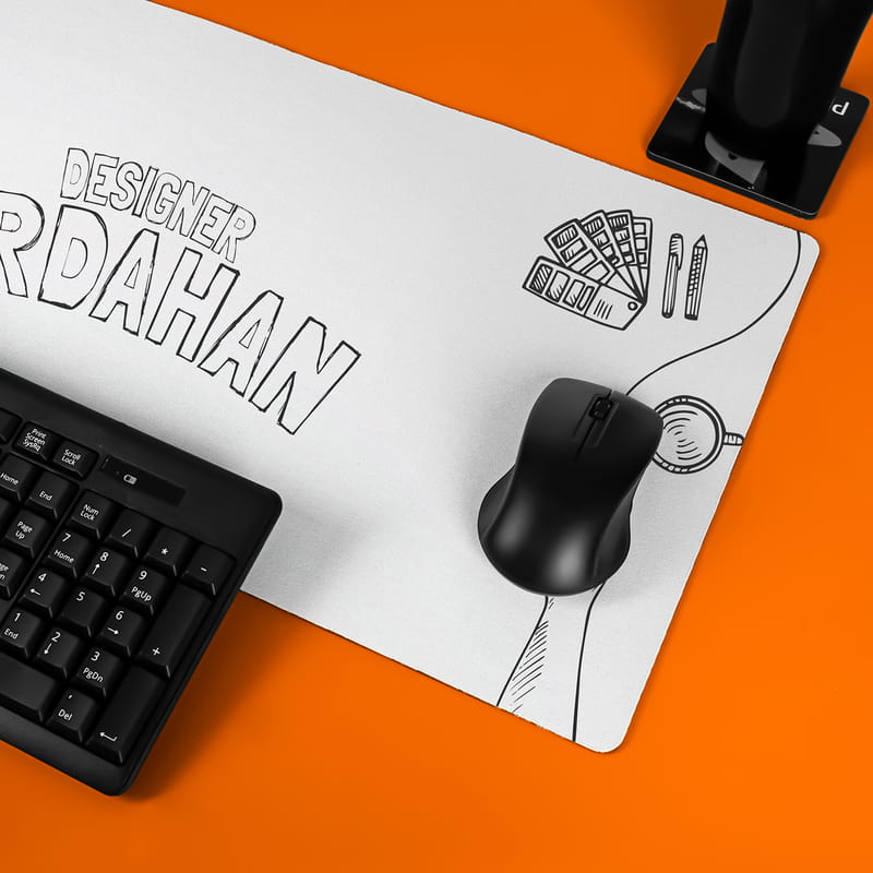 Tasarımcılara Hediye Özel Tasarımlı 70x30 Büyük Boy Mousepad