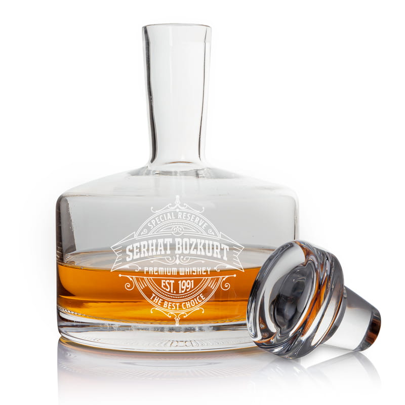 Vintage Tarz İsim ve Mesaj Yazılı Ahşap Kutulu Tokyo Viski Seti