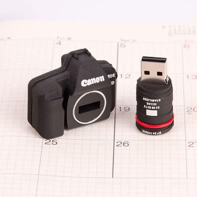 Fotoğraf Düşkünü Sevgililere Canon usb Bellek