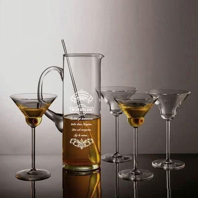 Sevgiliye Sürpriz Cam Martini Seti