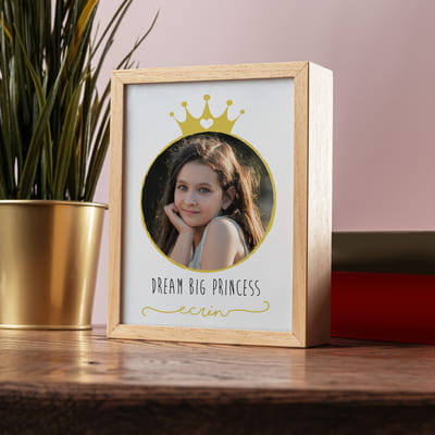 10 Yaş Doğum Günü Hediyesi Prenses Tasarımlı Ahşap Dekoratif Lamba