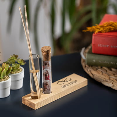 Arkadaşa Hediye Kişiye Özel Fotoğraf Kapsülü - Bambu Çubuk Oda Kokusu Şişesi