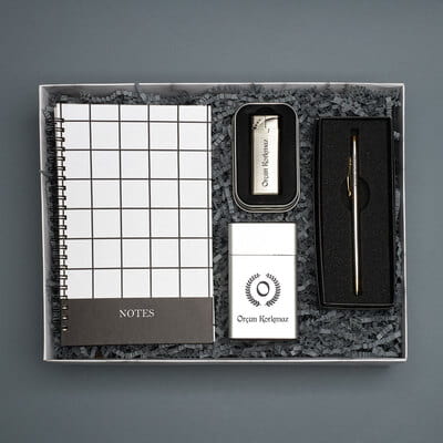 Erkeğe İsme Özel Hediye Kutusu