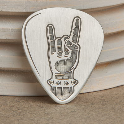Rock'n Roll Tasarımlı Gümüş Gitar Penası