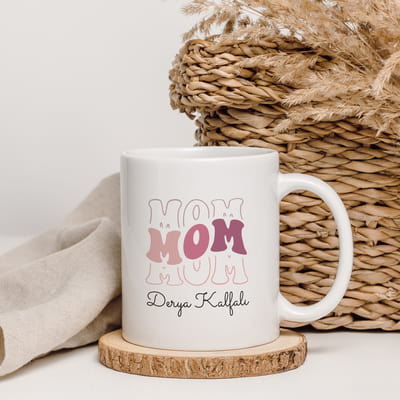 İsme Özel Mom Tasarımlı Anneler Günü Kupa Bardağı