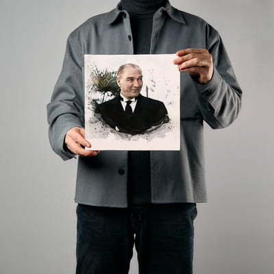 Suluboya Tasarımlı Atatürk Fotoğraf Baskılı 25x25 Kanvas Tablo