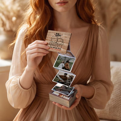 Aşk Bazen Her Karede Onu Sevmektir Akordiyon Fotoğraf Kutusu