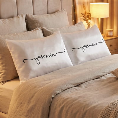 İsim Yazılı Dekoratif Saten Yastık