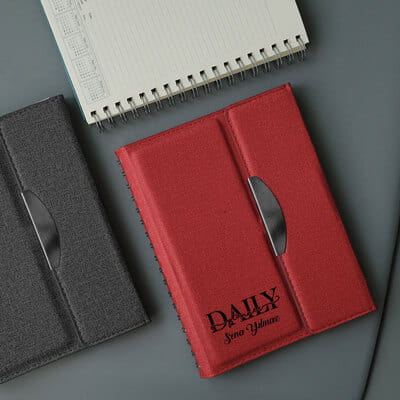 Kişiye Özel Mıknatıs Kapaklı 2026 Günlük Planlayıcı Ajanda