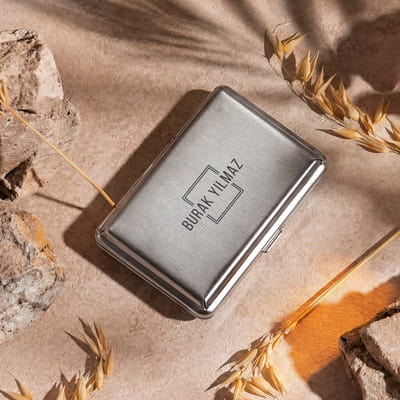Kişiye Özel Minimal Metal Sigara Tabakası