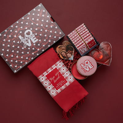 Love You Tasarımlı Romantik Sevgiliye Hediye Kutusu