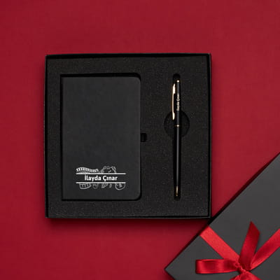 Müzik Öğretmenine Özel İsimli Defter ve Kalem Hediye Seti