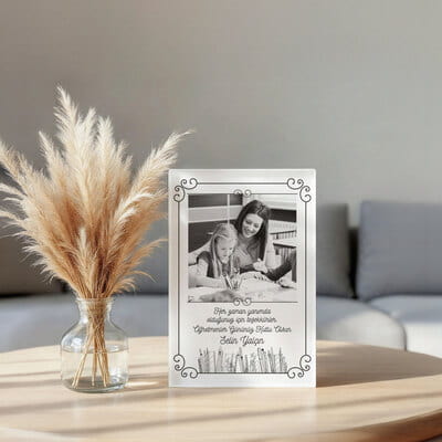 Öğretmen Eşe Hediye Fotoğraf Baskılı Akrilik Çerçeve