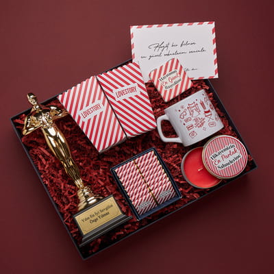 Oscar Ödüllü LoveStory Romantik Hediye Kutusu