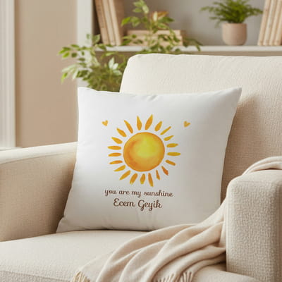 Sen Benim Güneşimsin Tasarımlı İsme Özel Dekoratif Yastık