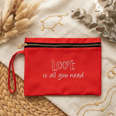 Sevgililer Günü Özel Love is All You Need Makyaj Çantası