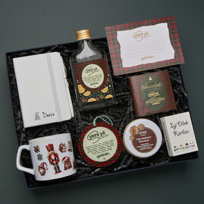 Sıcak Dilekler Yeni Yıl Premium Hediye Kutusu