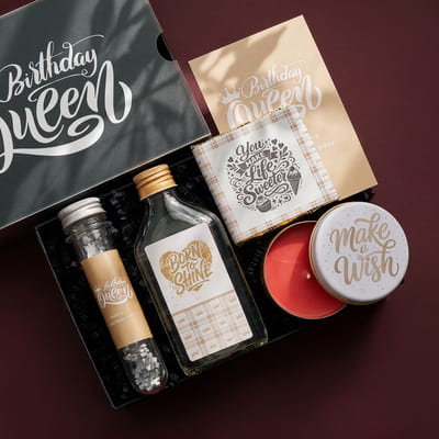 Yeni Yaşında Parla Doğum Günü Hediye Kutusu - Kapsül Puzzle Hediyeli