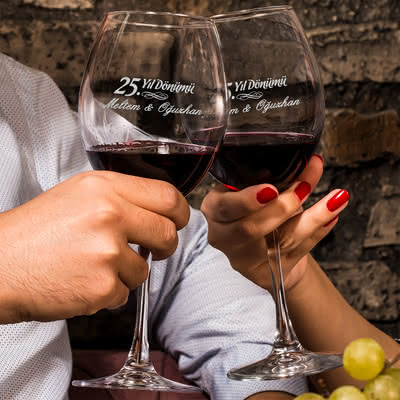 Evlilik Yıl Dönümü Hediyesi Toscana Şarap Kadehi Seti