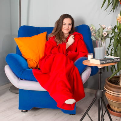 Giyilebilir Kollu Kırmızı Polar Battaniye - Tek Kişilik TV Battaniyesi