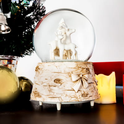 Yeni Yıl Hediyesi Ren Geyiği Tasarımlı Müzikli Kar Küresi