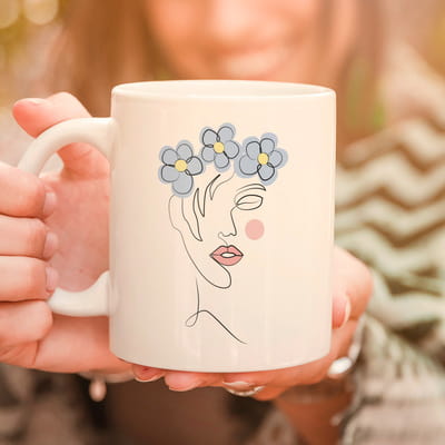 Line Art Çiçekli Kadın Tasarımlı Porselen Kahve Kupası